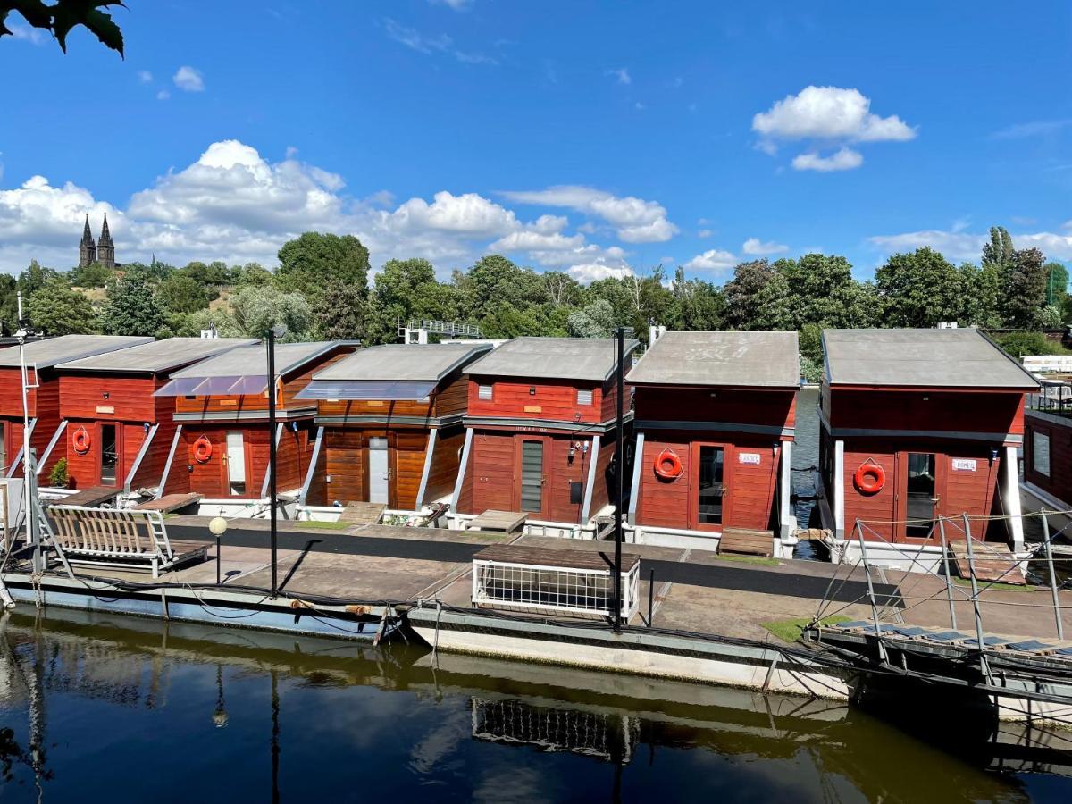 Houseboat Ginger Prague Otel Dış mekan fotoğraf